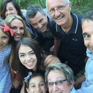 Meet your Posher, Stephanie